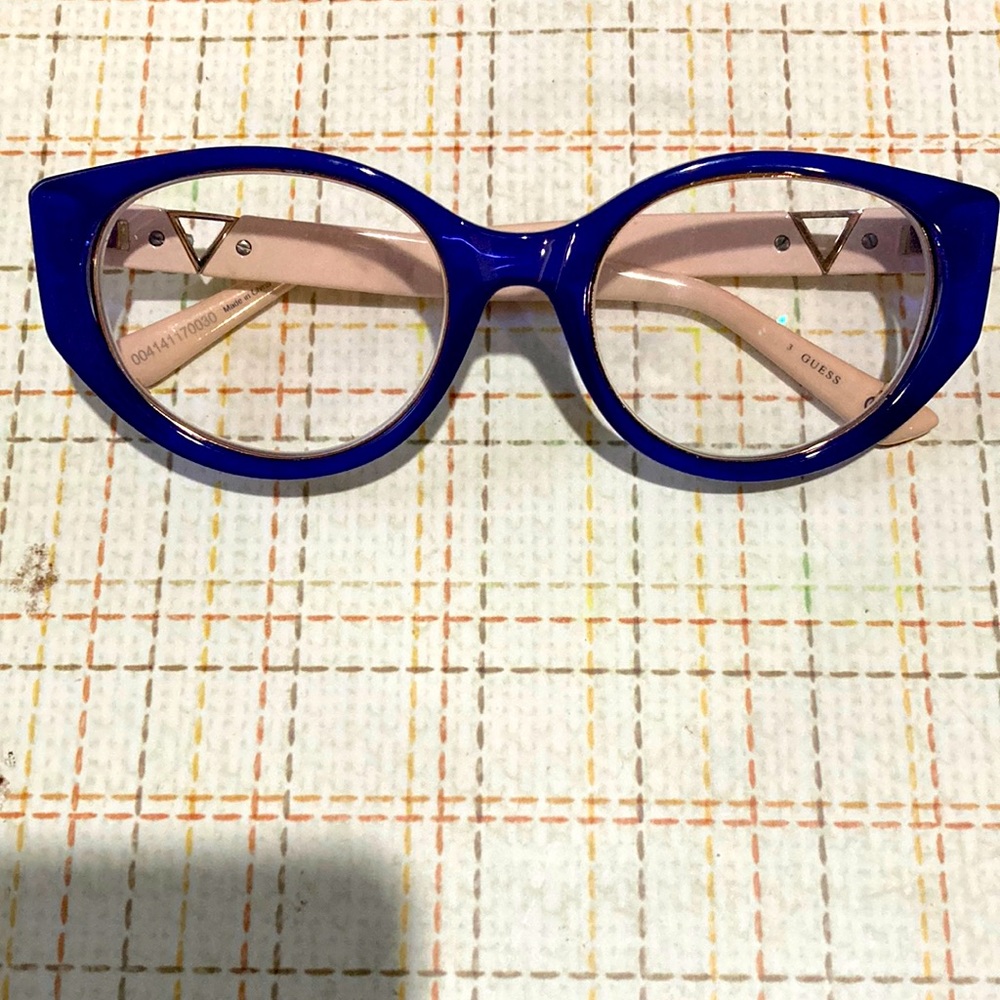 Guess vintage glasses frames
